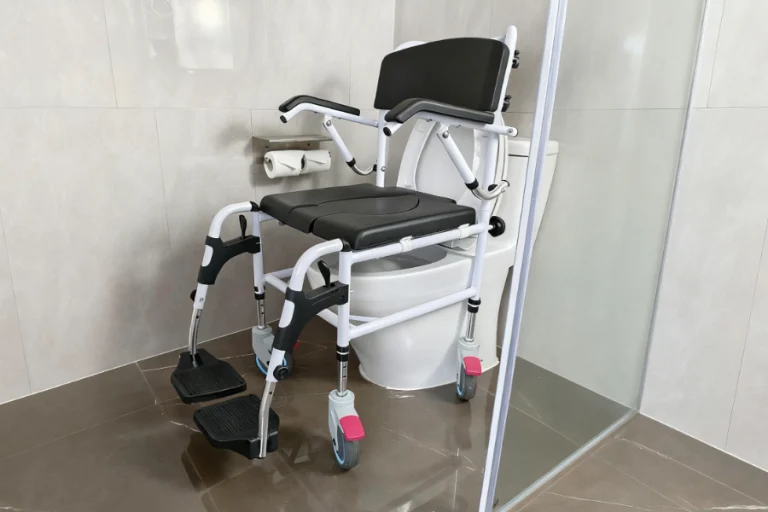 How to Use a Commode Chair for Maximum Patient Comfort